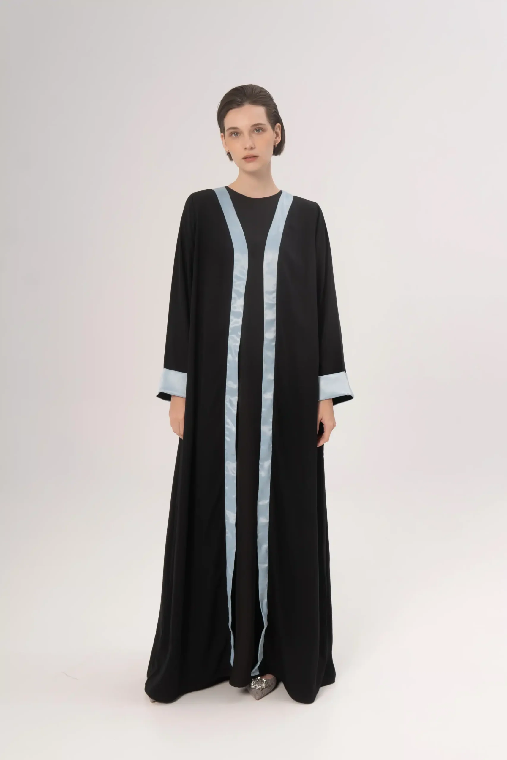 Zada Open Abaya In Black