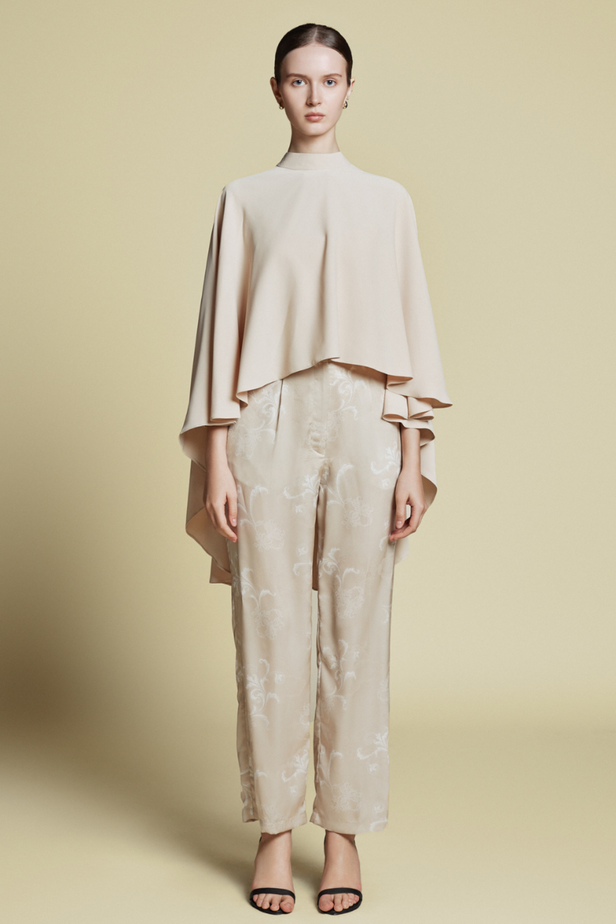 Cropped Cape Set in Crepe de Chine Cream