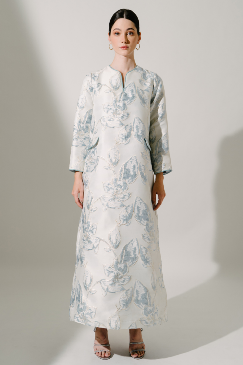 Demure prive | Asma kafftan blue gardenia