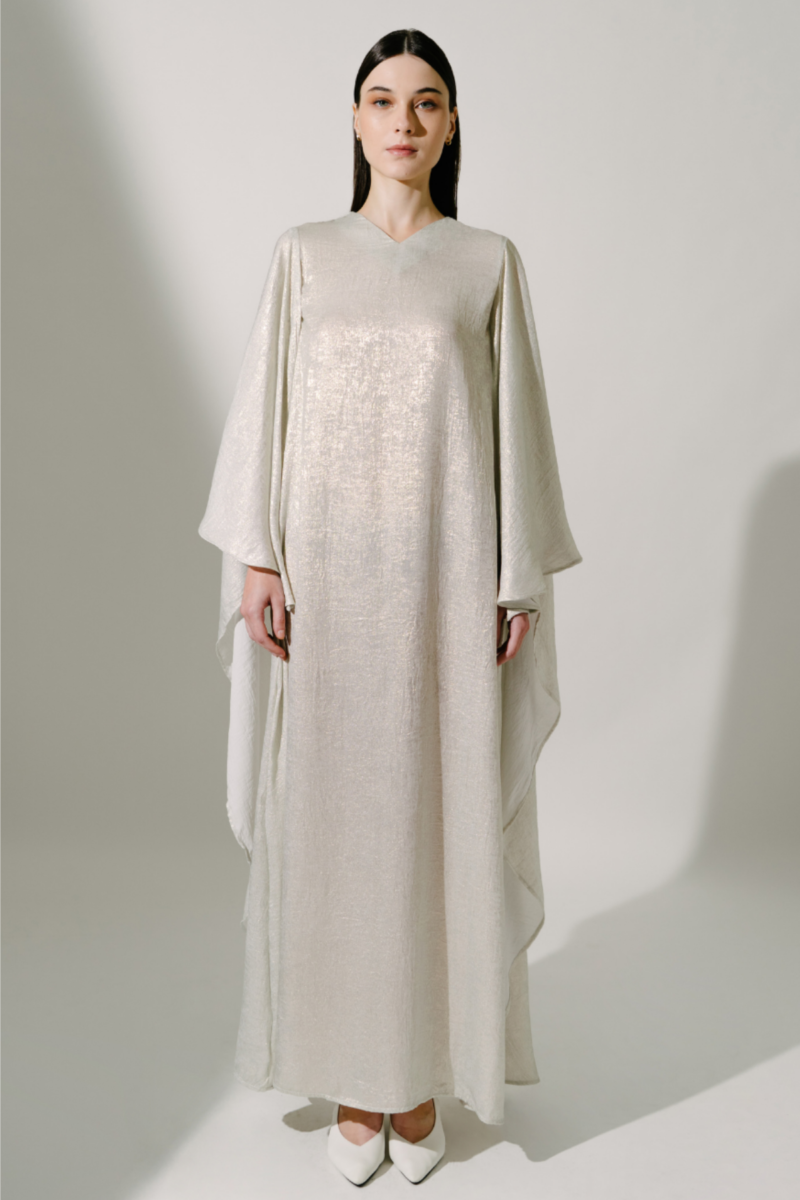 Demure studio | Sara kafftan shimer white